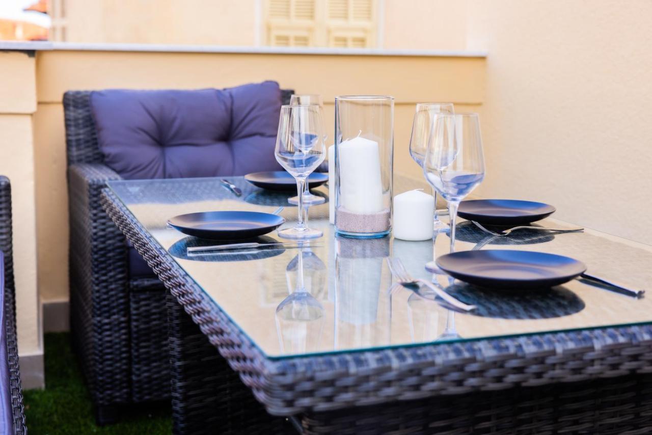 Ferienwohnung H11 Luxury Sanremo Centro - Elegante - Casino Exterior foto