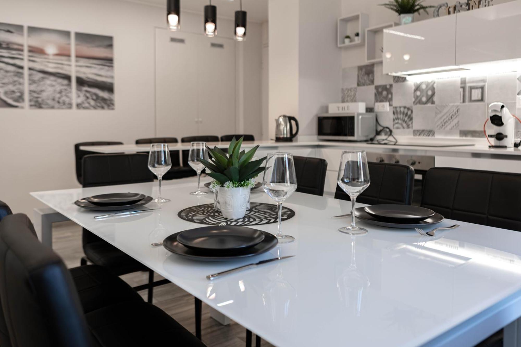 Ferienwohnung H11 Luxury Sanremo Centro - Elegante - Casino Exterior foto